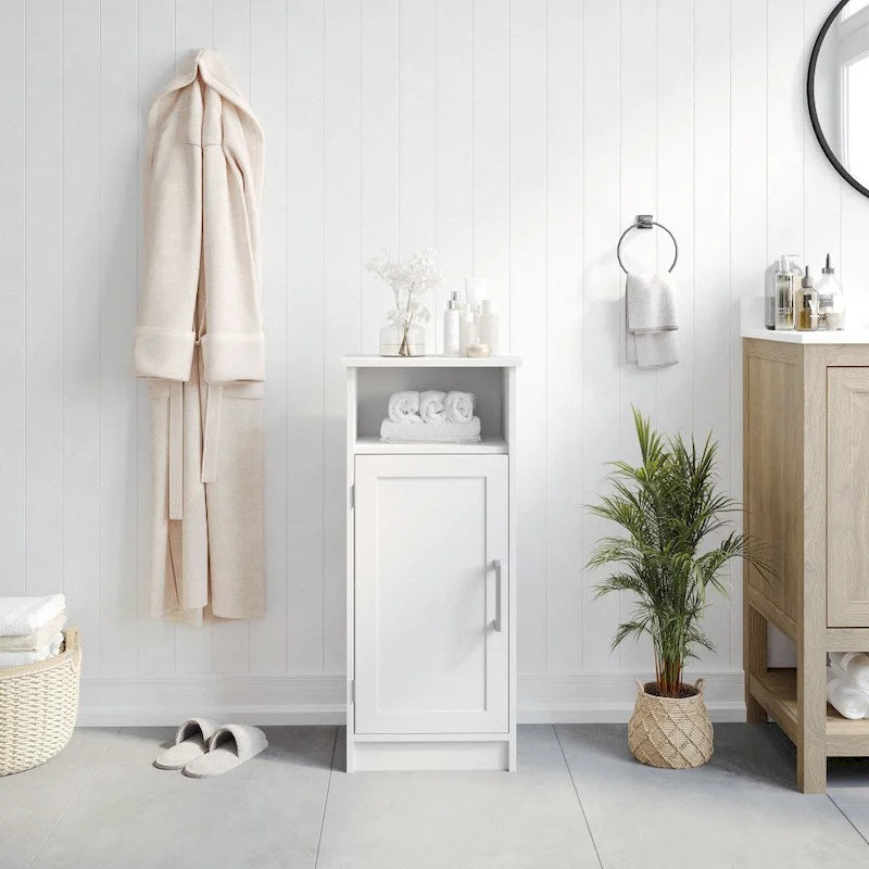 Freestanding Bathroom Storage Cabinet with Magnetic Door and 3 Adjustable Shelves